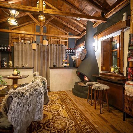 4 Seasons Premium Chalet Палеос-Айос-Атанасіос Екстер'єр фото
